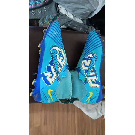Nike Mercurial  Botinha Modelo Mbappe