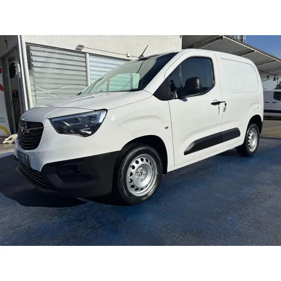 Opel Combo L1