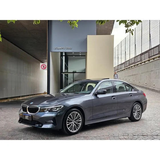 Bmw Serie 3 3.0 330i Sedan Sport Line 252cv