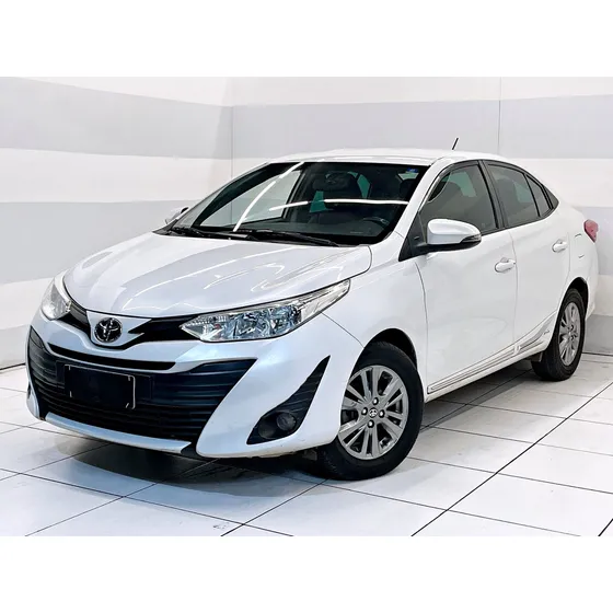 Toyota Yaris Sedán 1.5 16v Flex Sedan Xl Plus Connect Multidrive