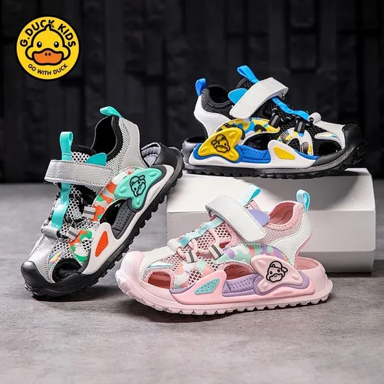 Zapatos, Sandalias Para Los Peques De La Casa