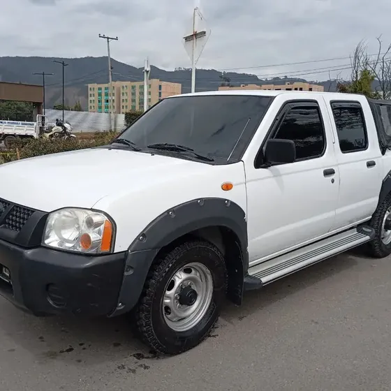 Nissan D22 2015 Np300