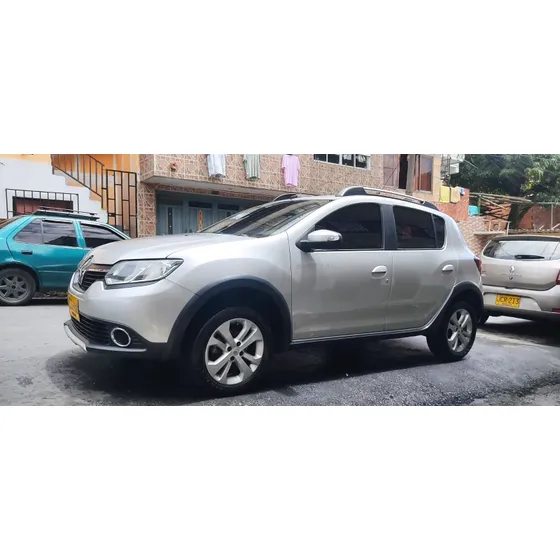 Renault Stepway 1.6 Expression / Zen