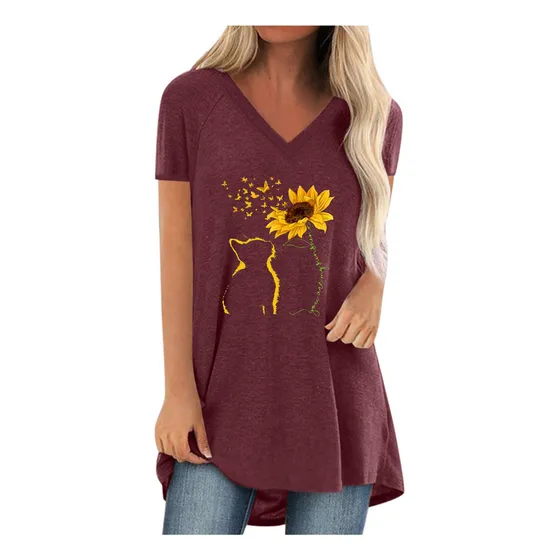 Camiseta Feminina Plus Size Estampada Com Decote Em V E Mang