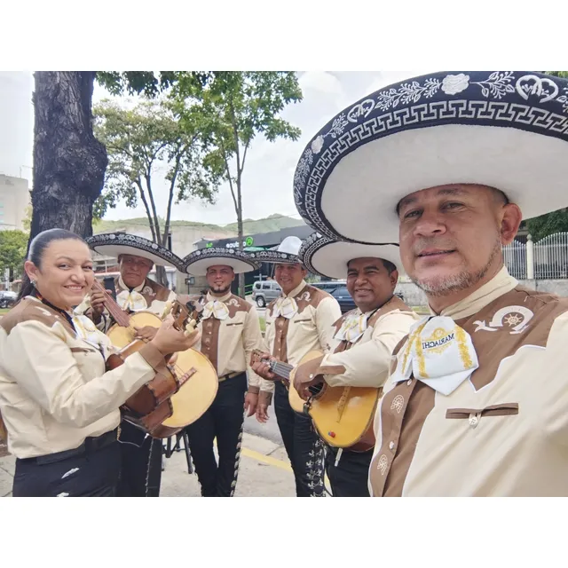 Mariachi Hijos De Juárez Tlf: 04145840944 