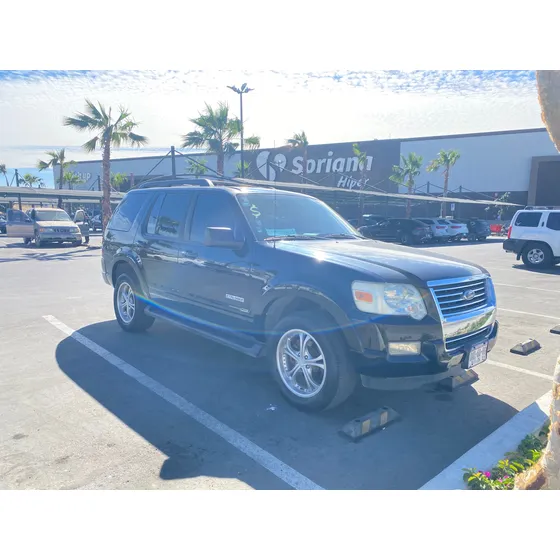 Ford Explorer 4.0 Xlt V6 4x2 Mt