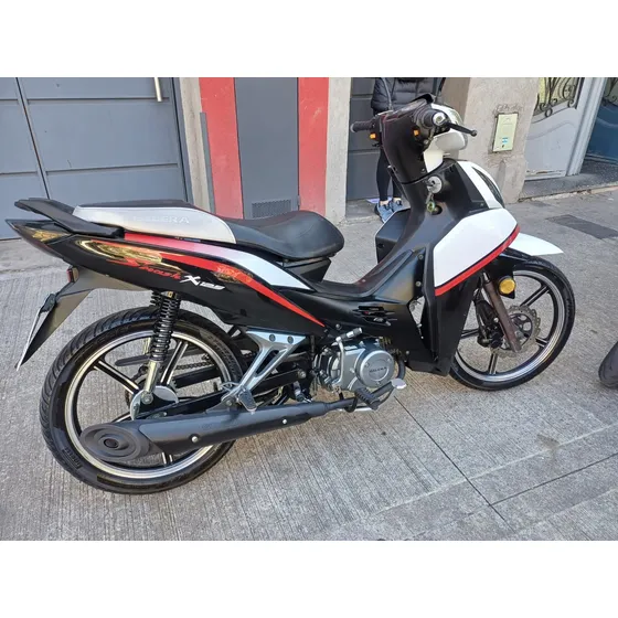 Gilera Smash 125 Año 2022..impecable Con Alarma Y Dos Juegos