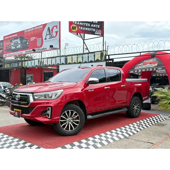 Toyota Hilux 2.8 Srv Diesel 4x4 At