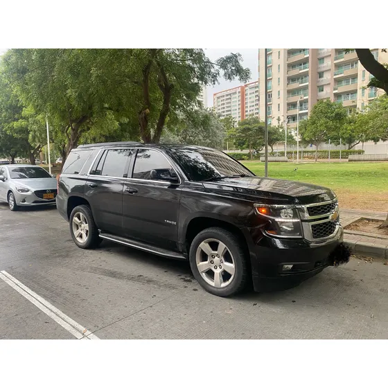 Chevrolet Tahoe 5.3 Lt