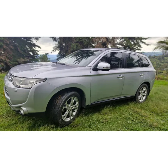 Mitsubishi Outlander 3.0l