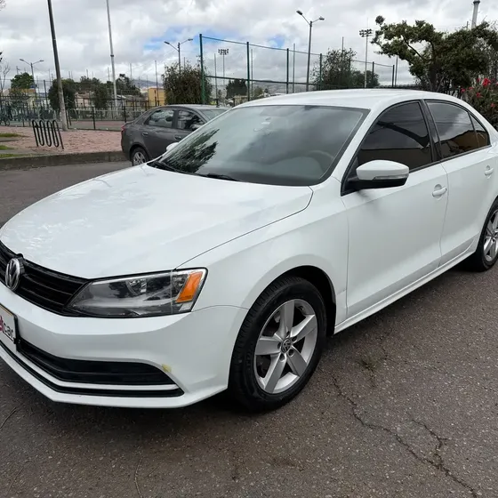 Volkswagen Jetta Vi 2016 2.0 Trendline