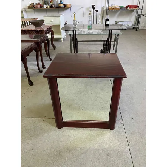 Mesa En Madera De Cedro Con Espejo , Importada