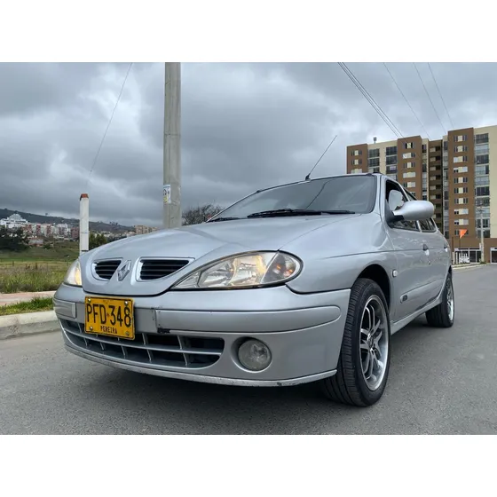 Renault Megane 1.6 Unique