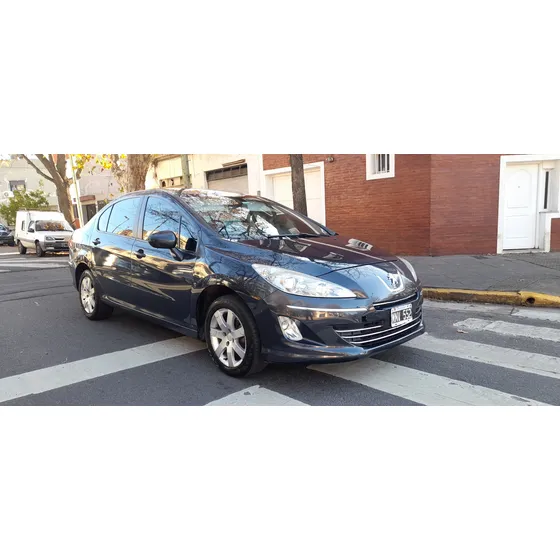 Peugeot 408 2.0 Allure 143cv