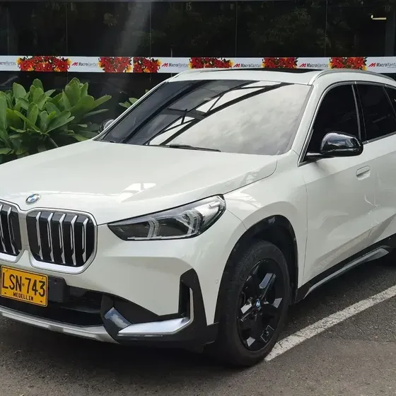 BMW X1 2023 1.5 Sdrive18i 2023