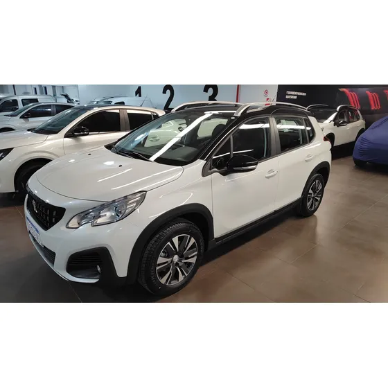 Peugeot 2008 1.6 Feline