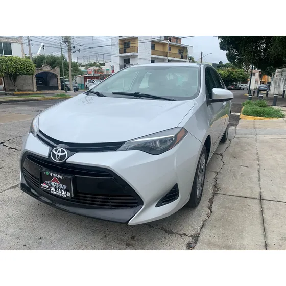 Toyota Corolla 1.8 Base Mt