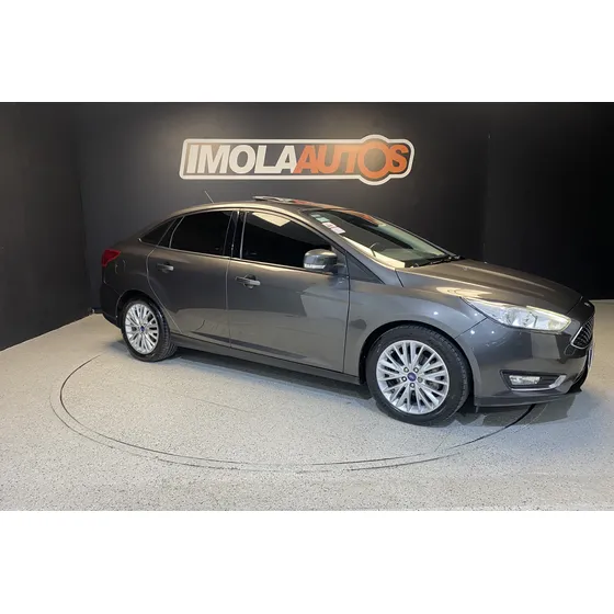 Ford Focus Iii 2.0 Se Plus Mt