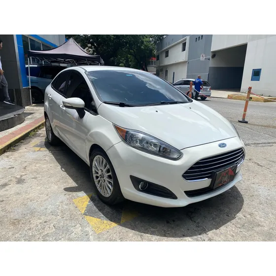 Ford Fiesta Titanium