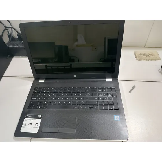 Laptop Hp I5 Octava Generación (repuesto)