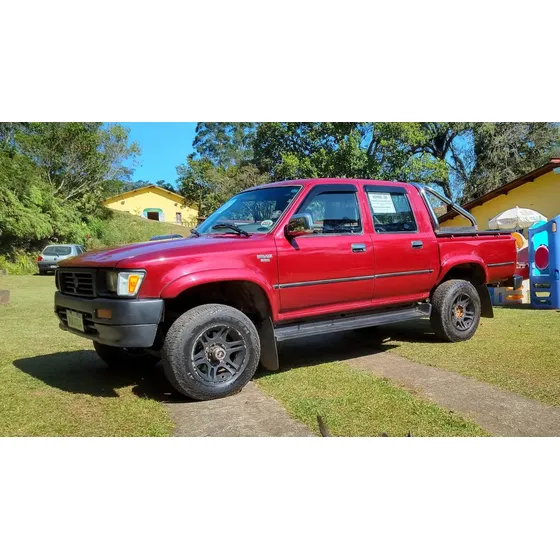 Toyota Hilux 2.8 Sr5 Cab. Dupla 4x4 4p