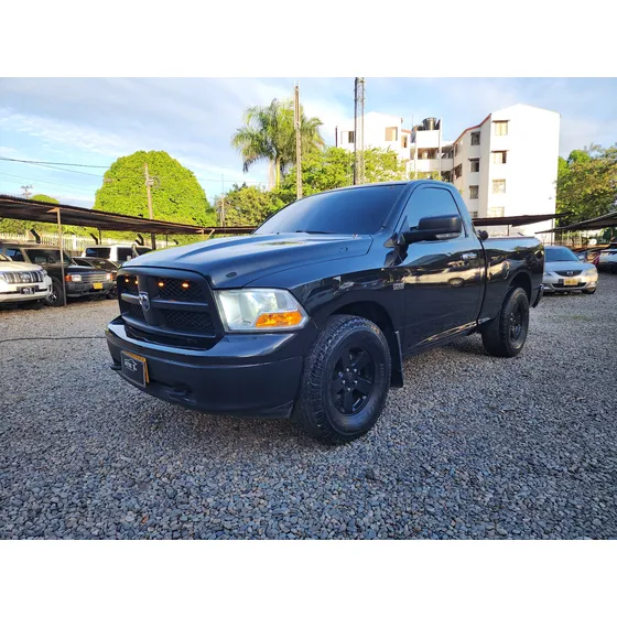Dodge Ram 5.7 1500 Slt 4x4