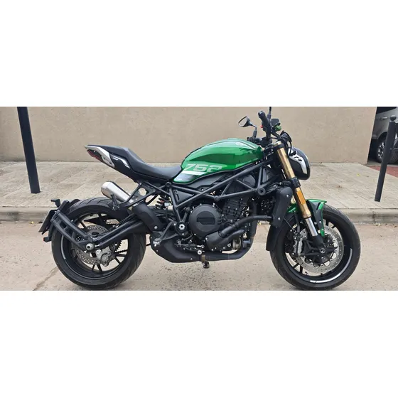 Benelli 752s