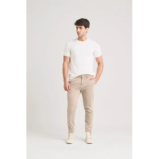 Vélez Pantalón Chino Italo Para Hombre Semifitted Arena