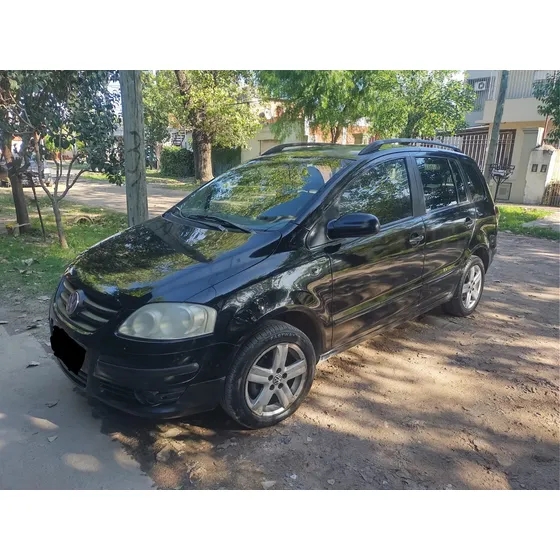 Volkswagen Suran 1.6 I Comfortline 90a