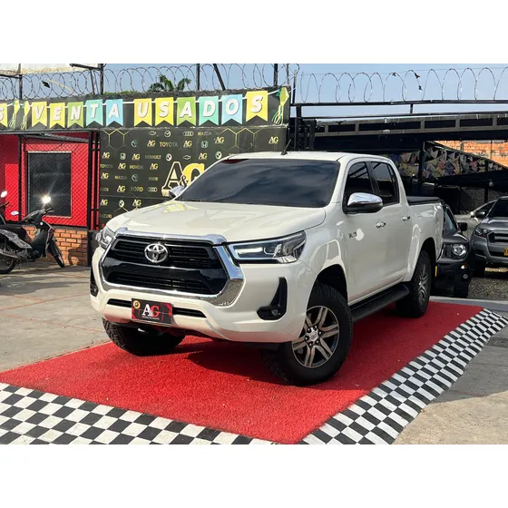 Toyota Hilux 2.4 At Diesel