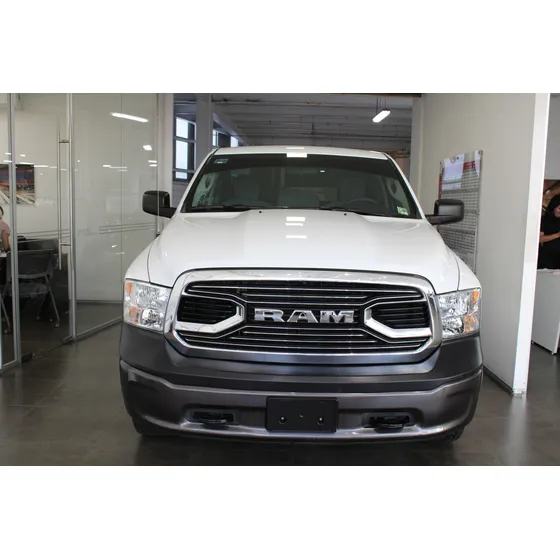 Ram Ram 1500 5.7 St Reg Cab 4x2 V6 At