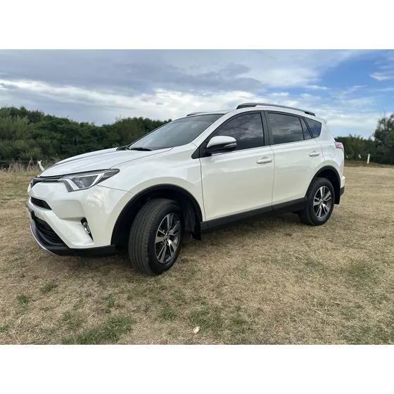 Toyota Rav4 2.5 Plus At
