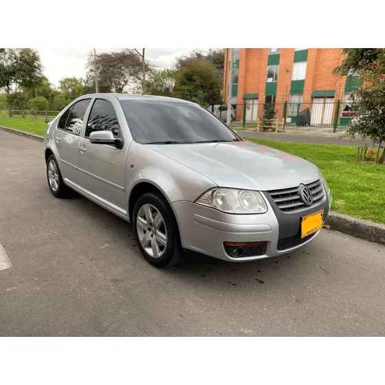 Volkswagen Jetta 2.0 Trendline
