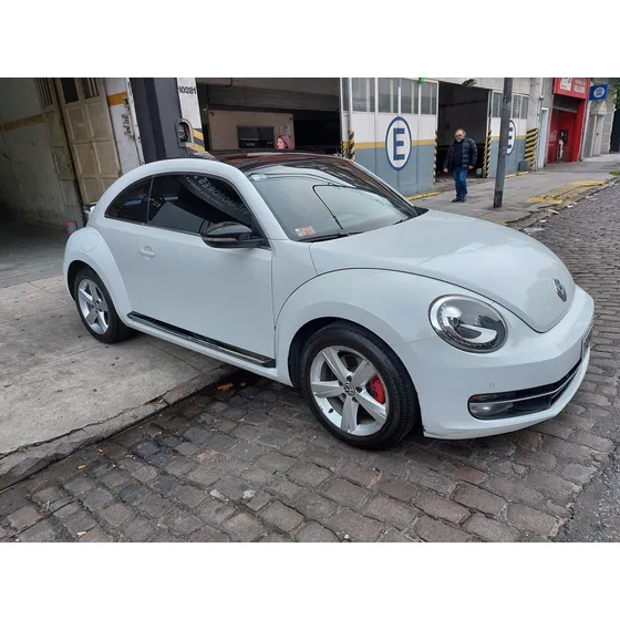 Volkswagen Beetle 2.0 Sport Dsg