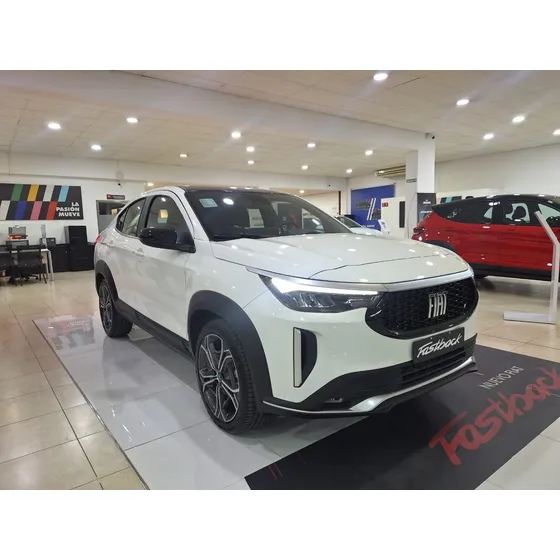 Fiat Fastback 1.3 T270 At6
