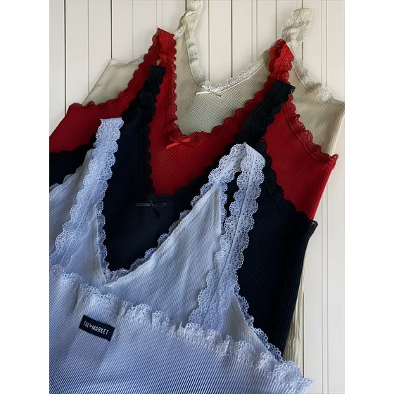 Musculosa The Market Puntilla