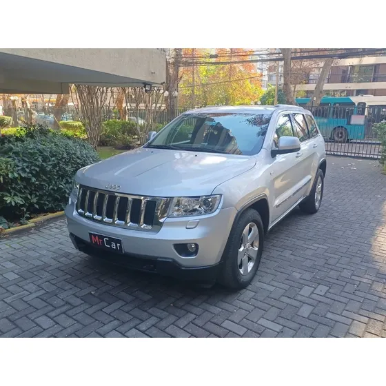 Jeep Grand Cherokee Laredo