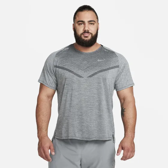 Remera Nike Techknit Para Hombre Dm4753-010