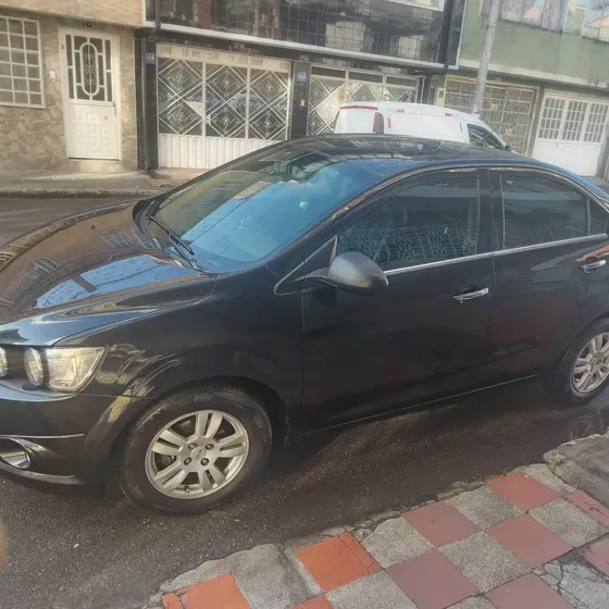 Chevrolet Sonic 2013 1.6 Lt 5 P
