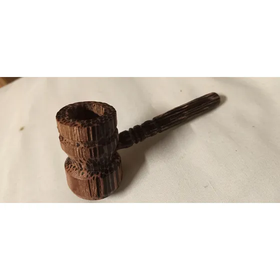 Pipa De Madera , De Rallas Cafe