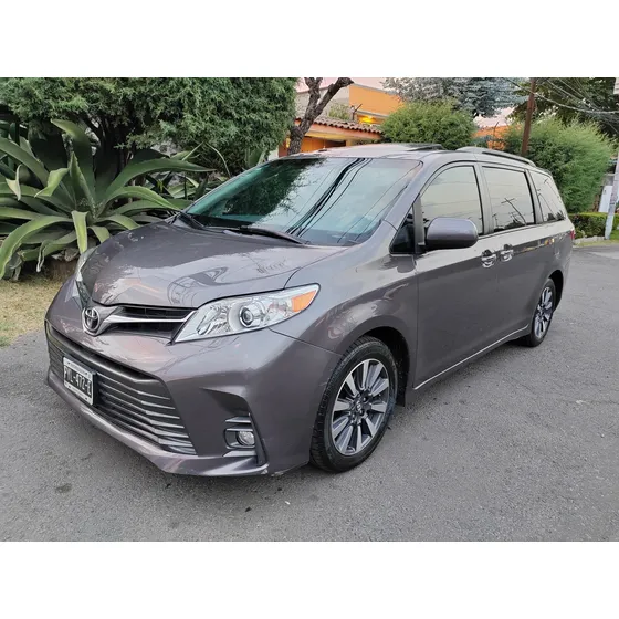 Toyota Sienna 3.5 Xle Piel At