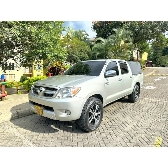 Toyota Hilux 2.7 Imv 4x2
