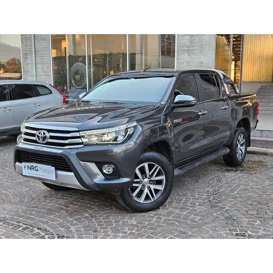 Toyota Hilux 2.8 Cd Srx 177cv 4x4