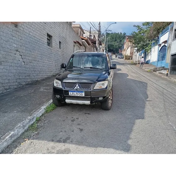 Mitsubishi Pajero Tr4 2.0 Flex Aut. 5p