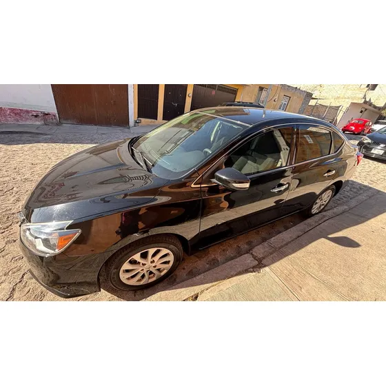 Nissan Sentra 1.8 Advance Mt