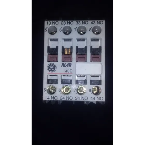 Contactor G.e Bobina 110v. 20a  Rl4r  40e.