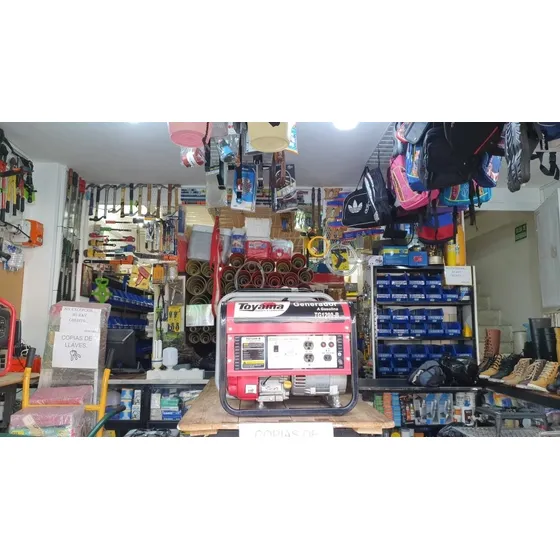 Se Vende Ferretería Con Buen Inventario Y Bien Equipada