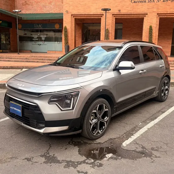 Kia Niro Hibrido 2025 1.6 Hev Zenith At