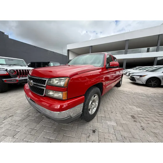 Chevrolet Cheyenne Cheyenne Doble Cabina