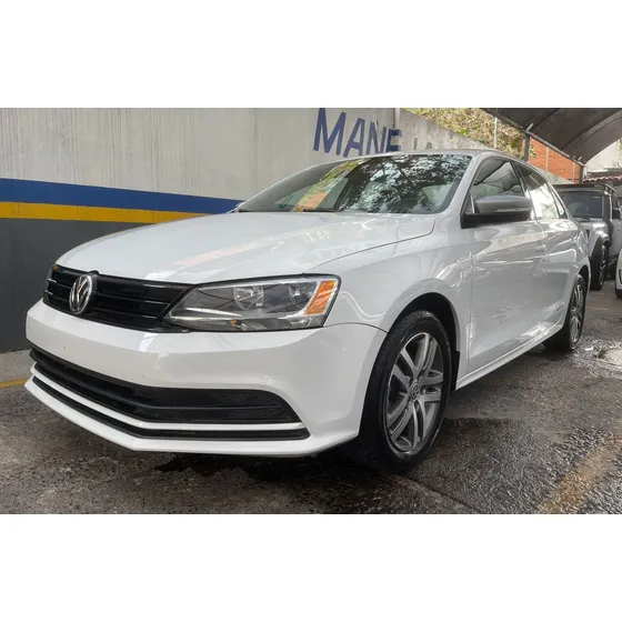 Volkswagen Jetta 2.0 Live At